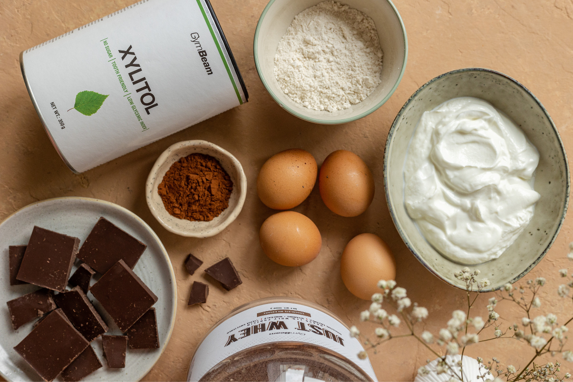 Kakaová roláda se stracciatellovým krémem - ingredience