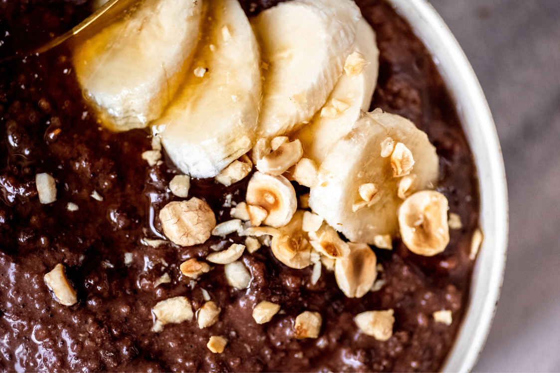 Sladký bulgur s banánem a kakaovou příchutí