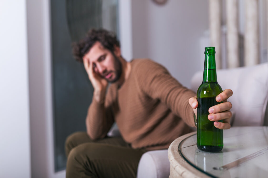 L'alcool può aumentare la stanchezza