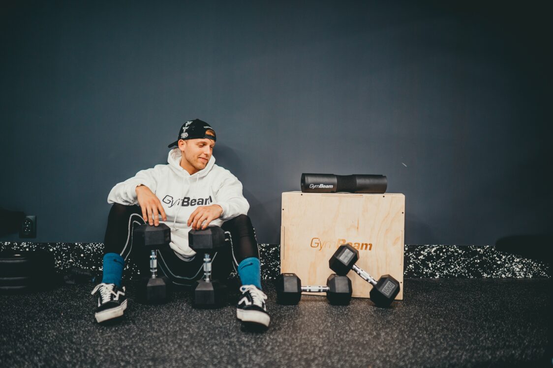 I benefici dell'allenamento con i manubri I benefici dell'allenamento con i manubri