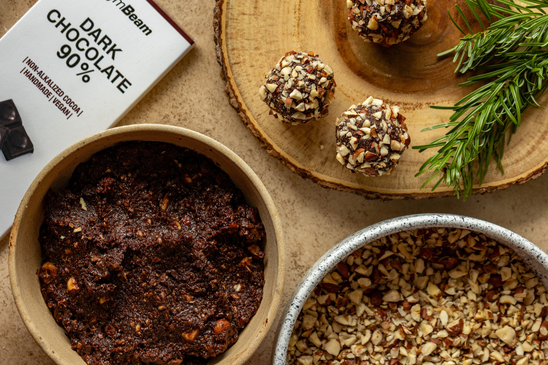 Nepečené čokoládové kuličky s lískovými oříšky - příprava těsta