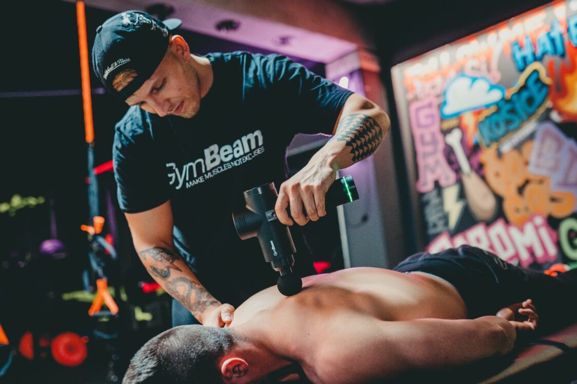 Výhody masážní pistole pro sportovce Výhody masážní pistole pro sportovce