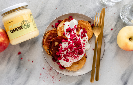 Ricetta fit: Anelli di mela in pastella con crema al quark