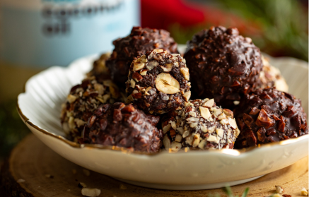 Ricetta fit: Palline crudiste con cioccolato e nocciole