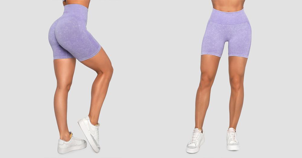 Pantaloncini da donna Lift Violet senza cuciture - GymBeam