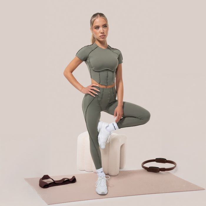 Crop Top Cosmo Olive - GymBeam M