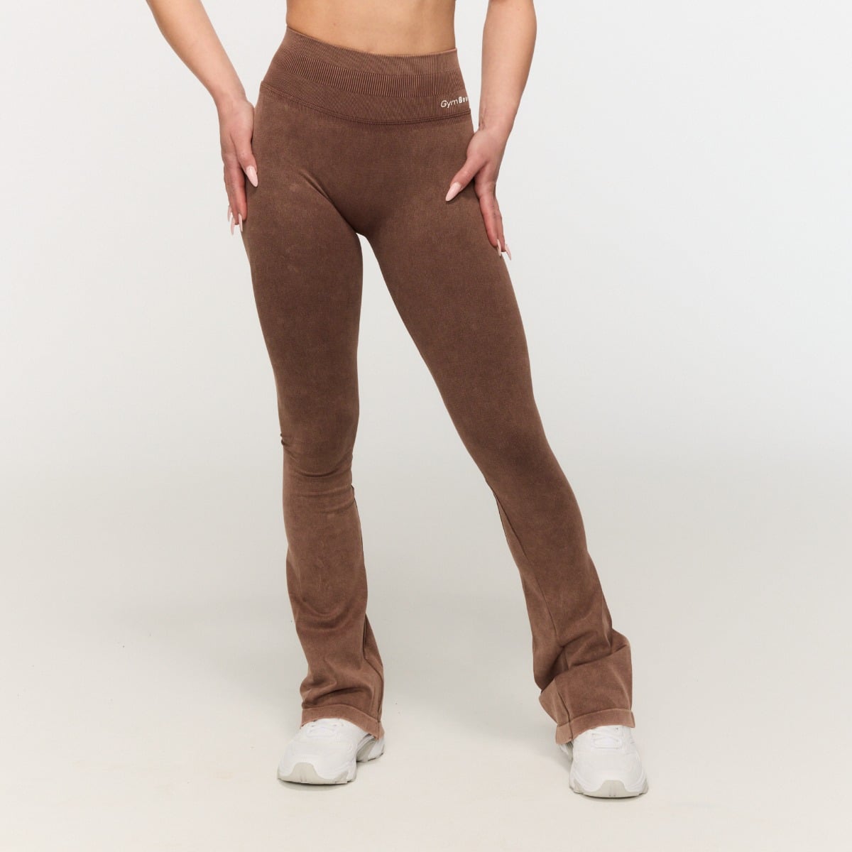Pantaloni Seamless Flare Fierce Brown - GymBeam